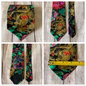 Santostefano Made in Italy Tie
Excellent Used Condition (EUC)